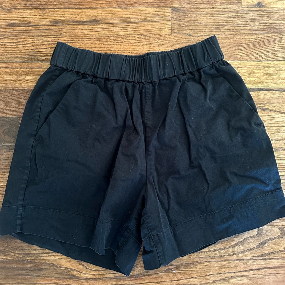Everlane Black Shorts NWOT!